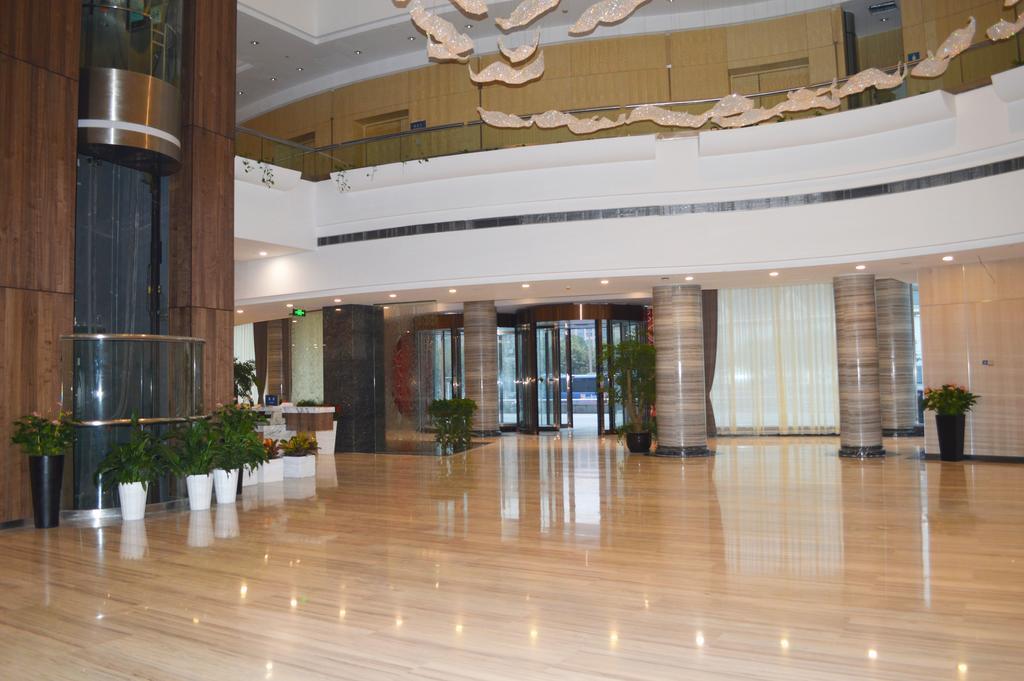 ชางไฮ โนเบิลเซ็นเตอร์ Hotel เซี่ยงไฮ้ ภายนอก รูปภาพ